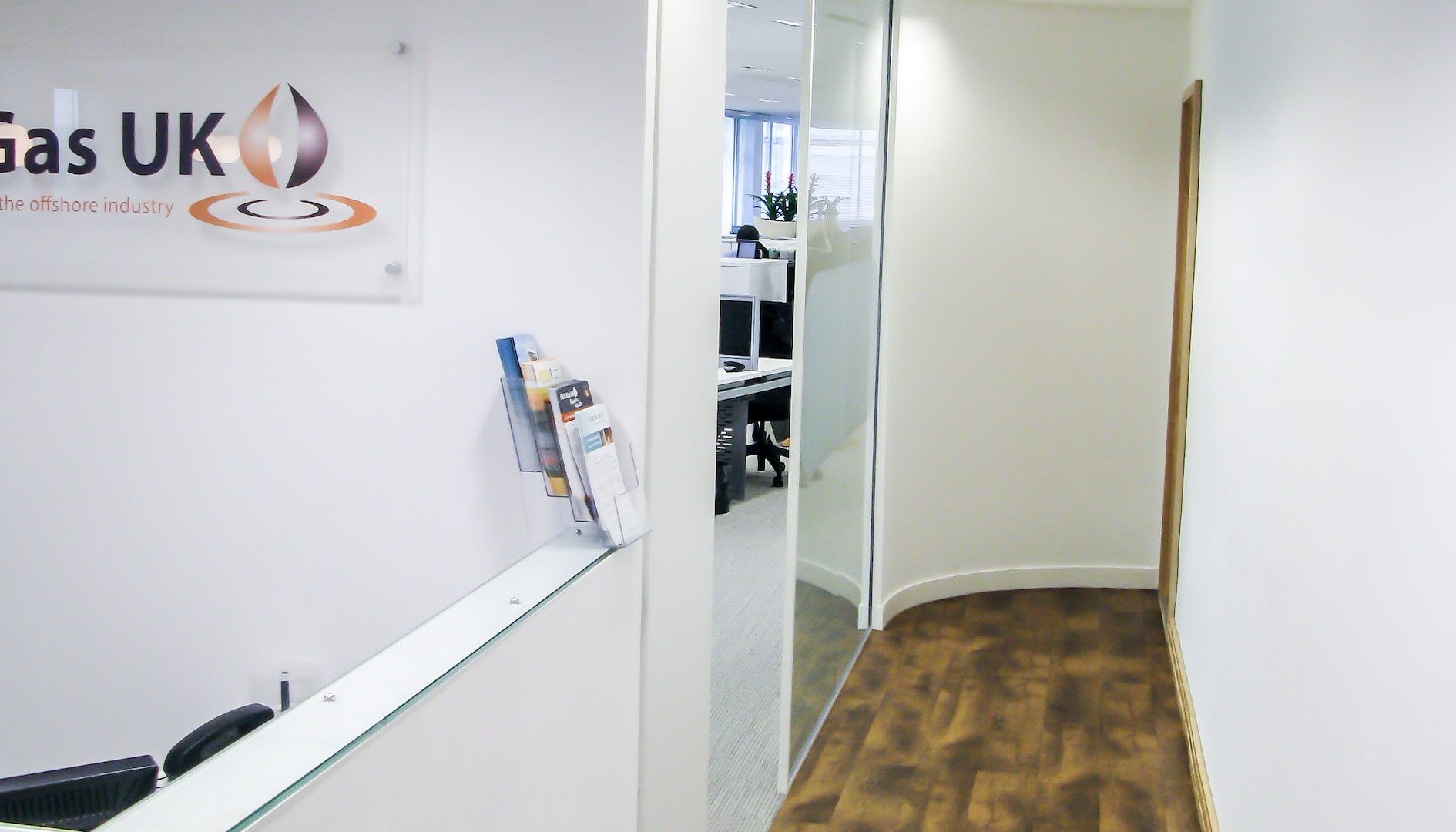 Oil & Gas UK glass partitions Oil & Gas UK glass partitions