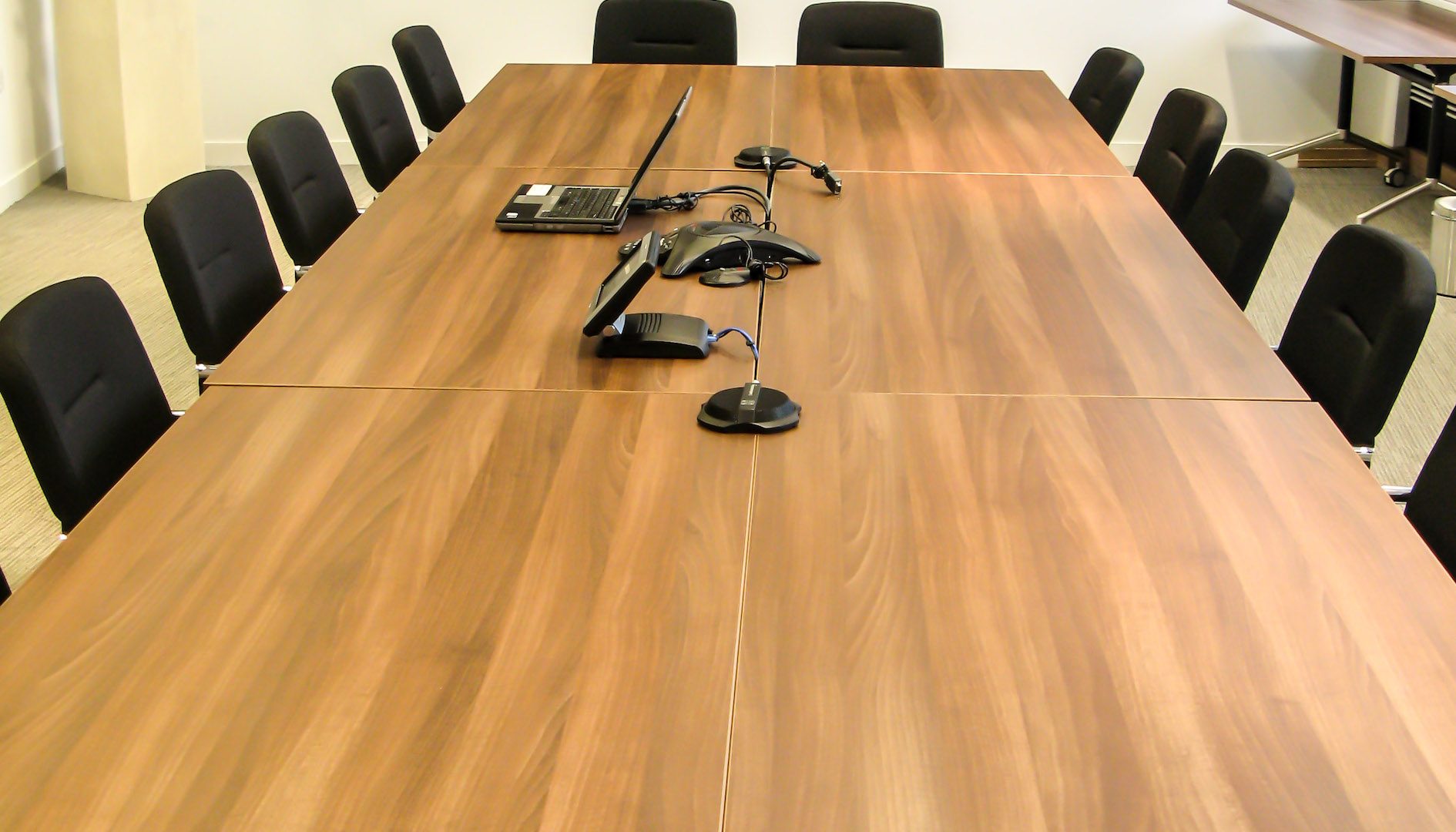 Oil & Gas UK glazed meeting room Oil & Gas UK glazed meeting room