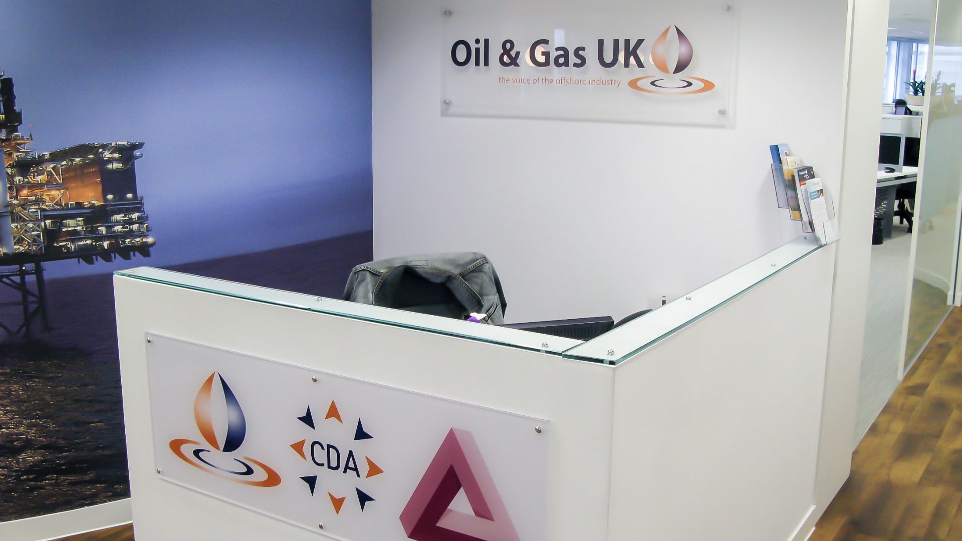 Oil & Gas UK office design Oil & Gas UK office design