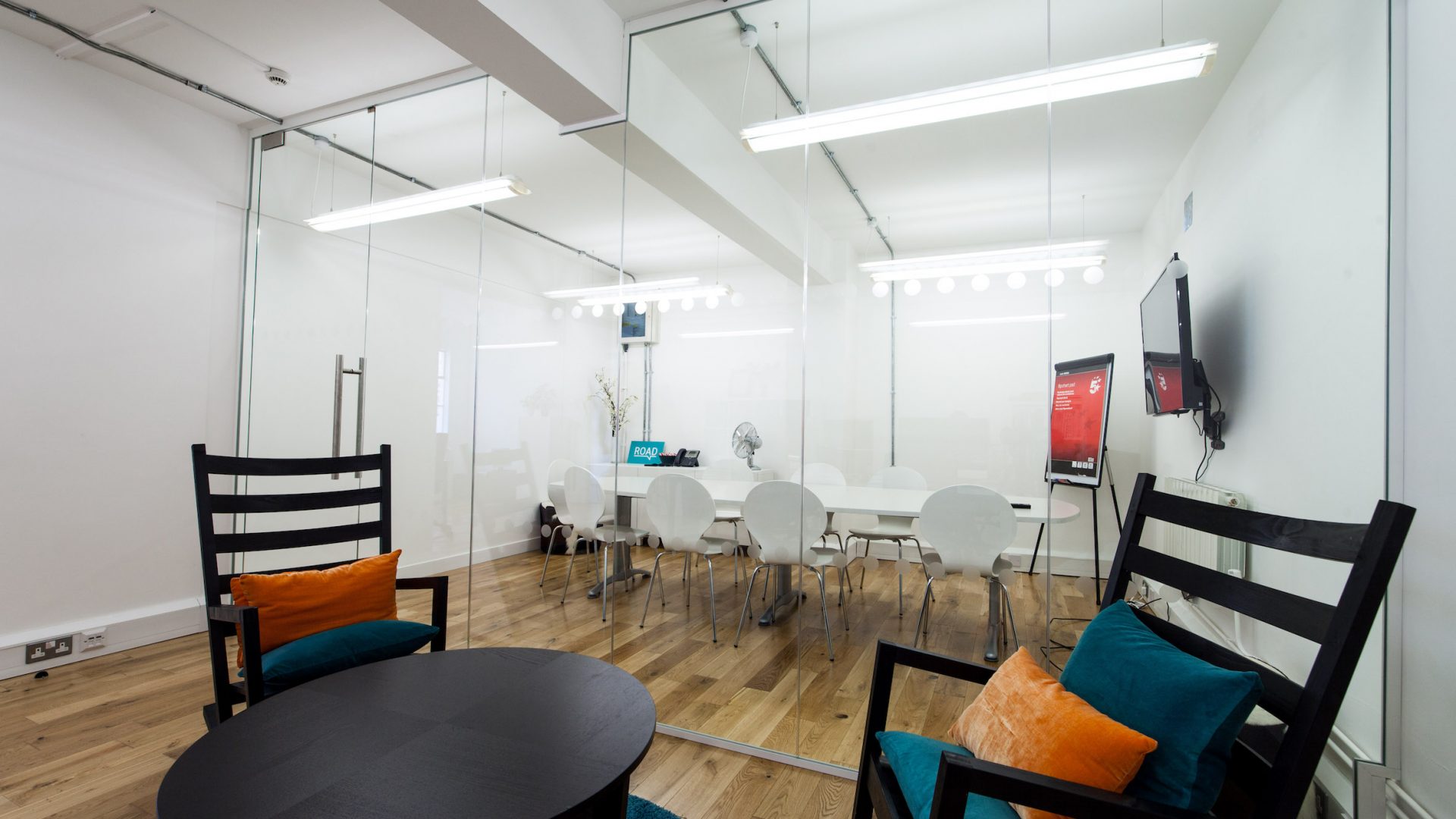 Road Communications glass parrtitons meeting room Road Communications glass parrtitons meeting room