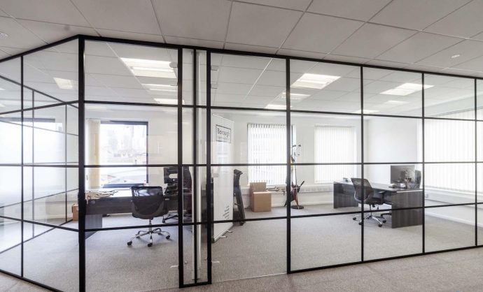 Modern Glass Partition-Photo №6