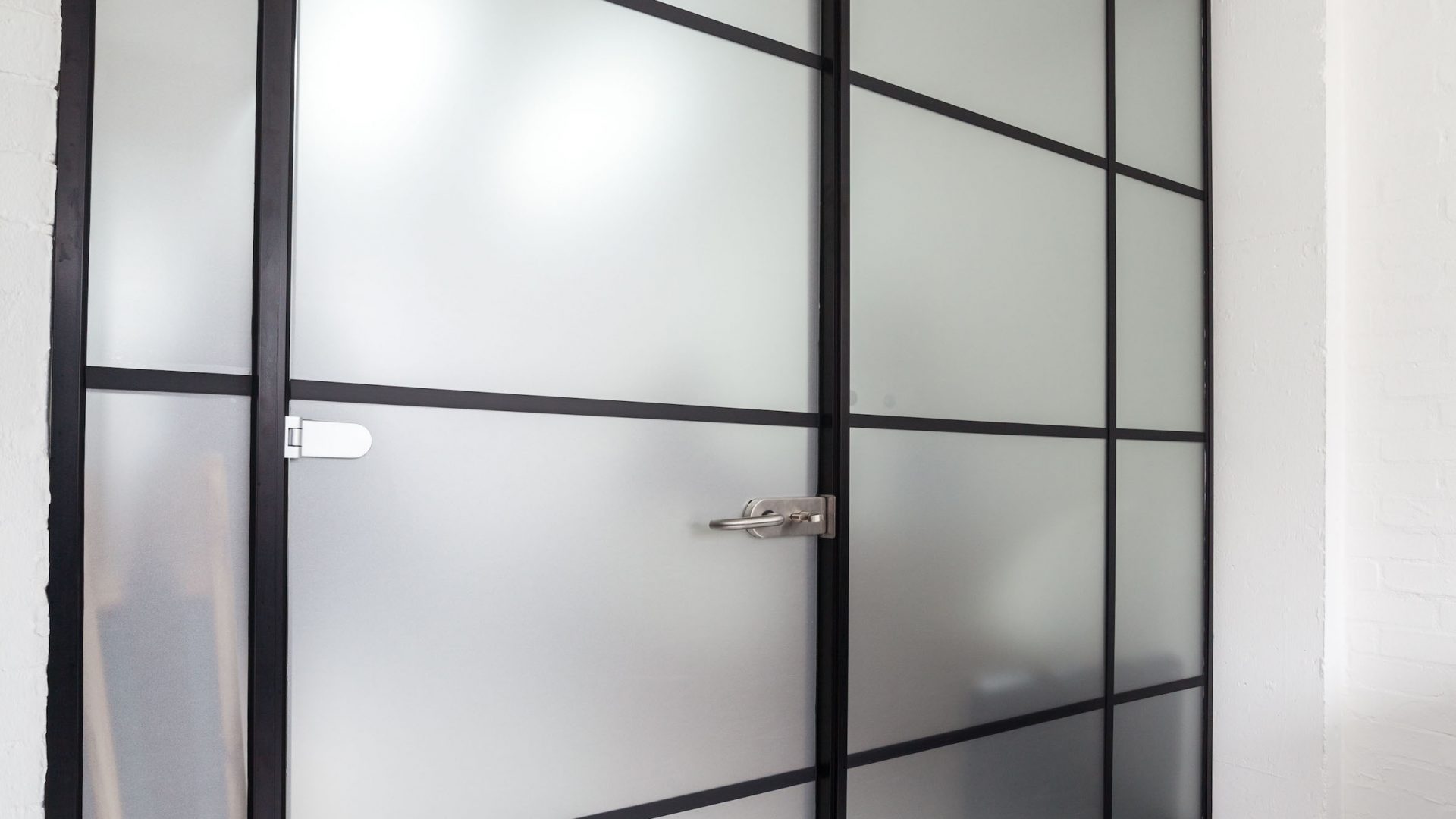 Work examples Black framed partition-Photo №30 Work examples Black framed partition-Photo №30