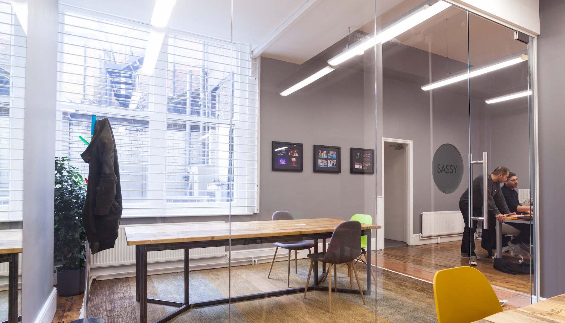 Work examples Single Glazed Partition-Photo №27 Work examples Single Glazed Partition-Photo №27