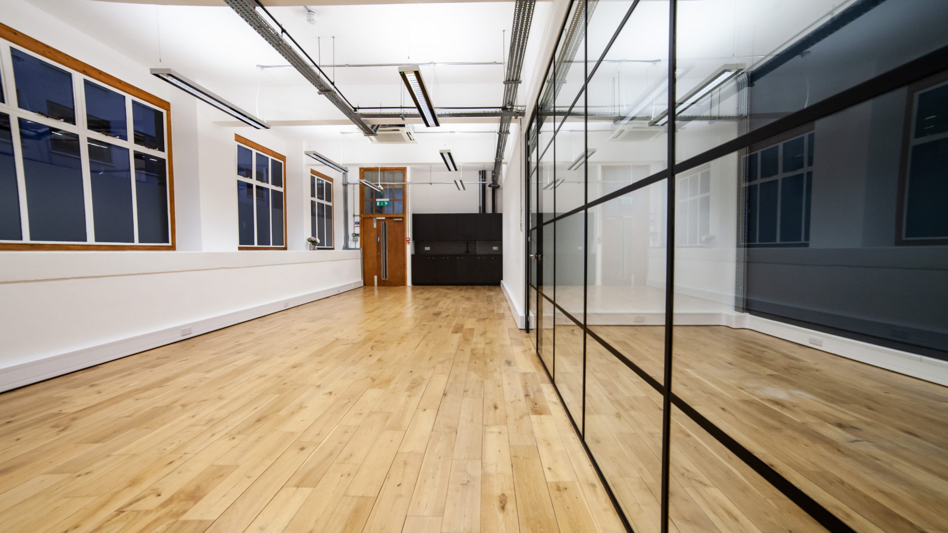 Work examples Black framed partition-Photo №9 Work examples Black framed partition-Photo №9