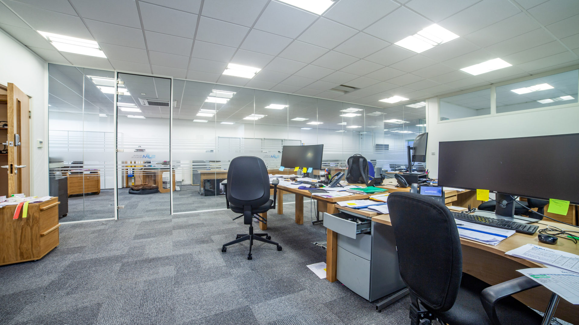 Work examples Single Glazed Partition-Photo №28 Work examples Single Glazed Partition-Photo №28