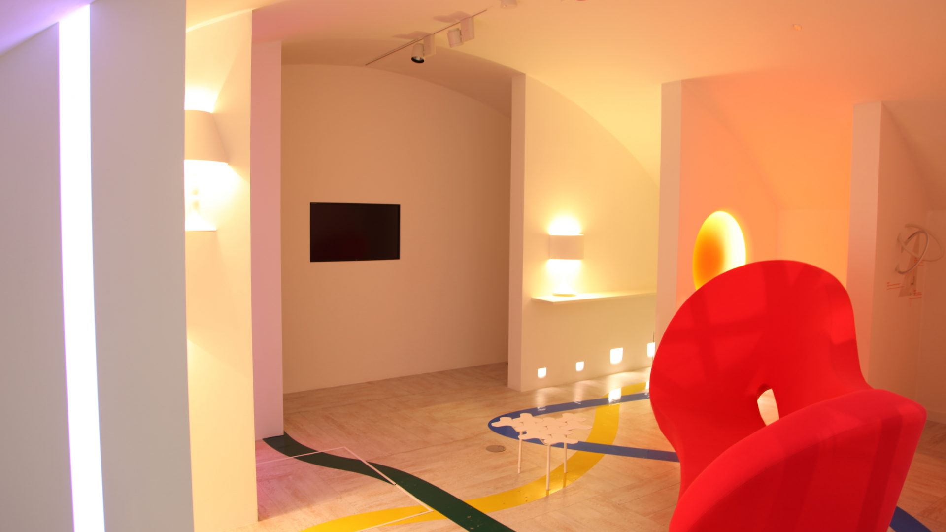 Flos office design Flos office design