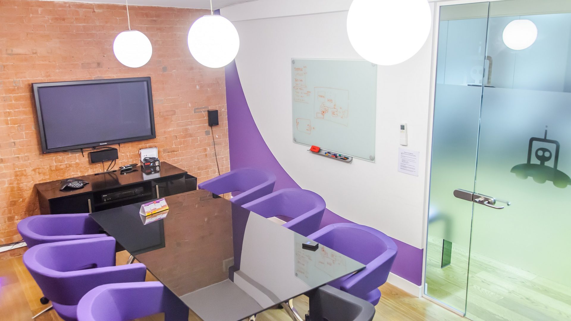 Glass partition kova Glass partition kova