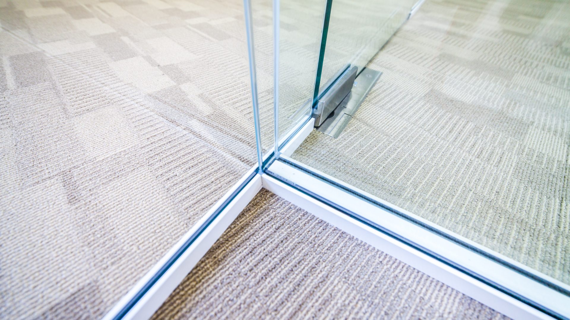 Work examples Double Glazed Partition-Photo №3 Work examples Double Glazed Partition-Photo №3