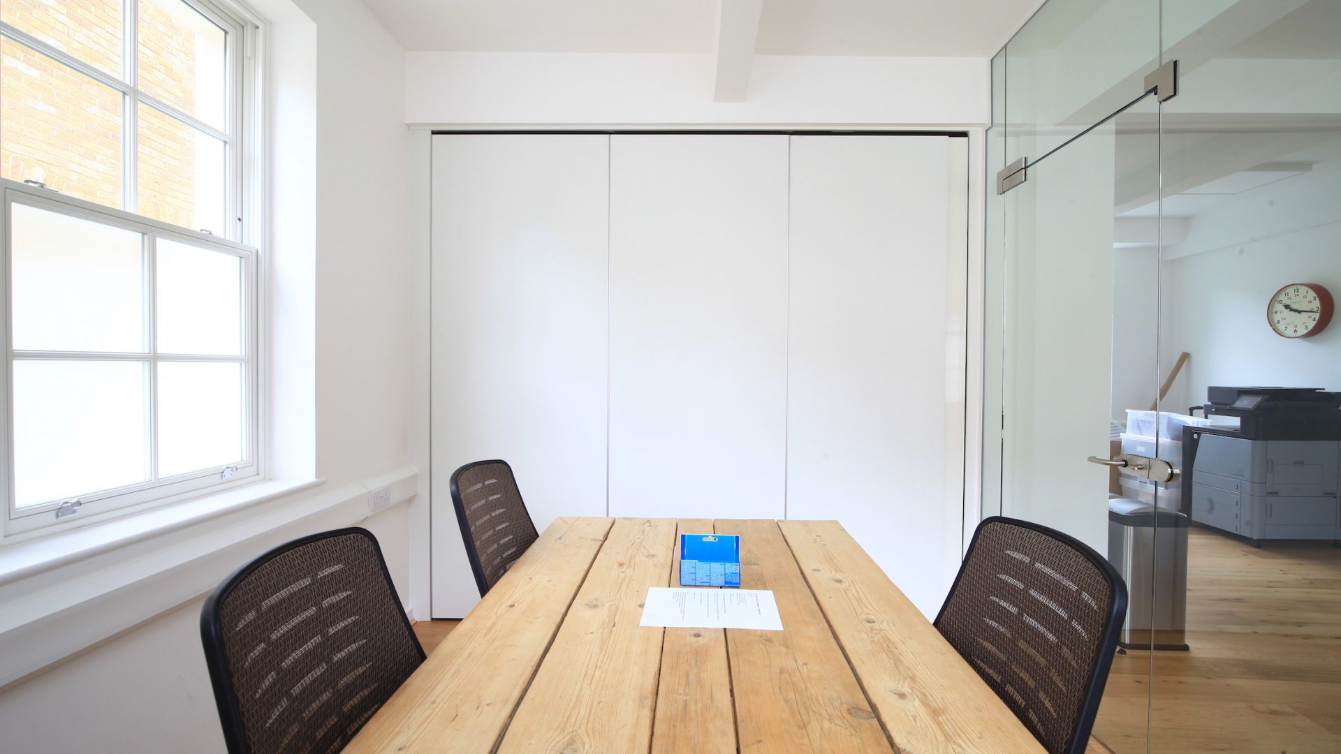 Virgin Racing Office Glass Walls Virgin Racing Office Glass Walls