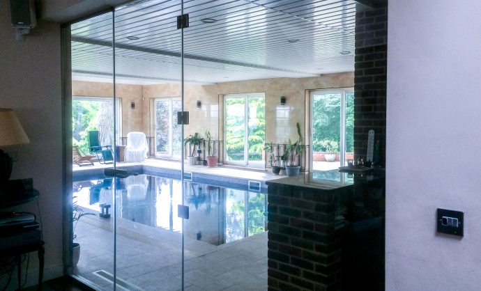 Glass Partitions for Swimming Pool and Wet Areas-Photo №7
