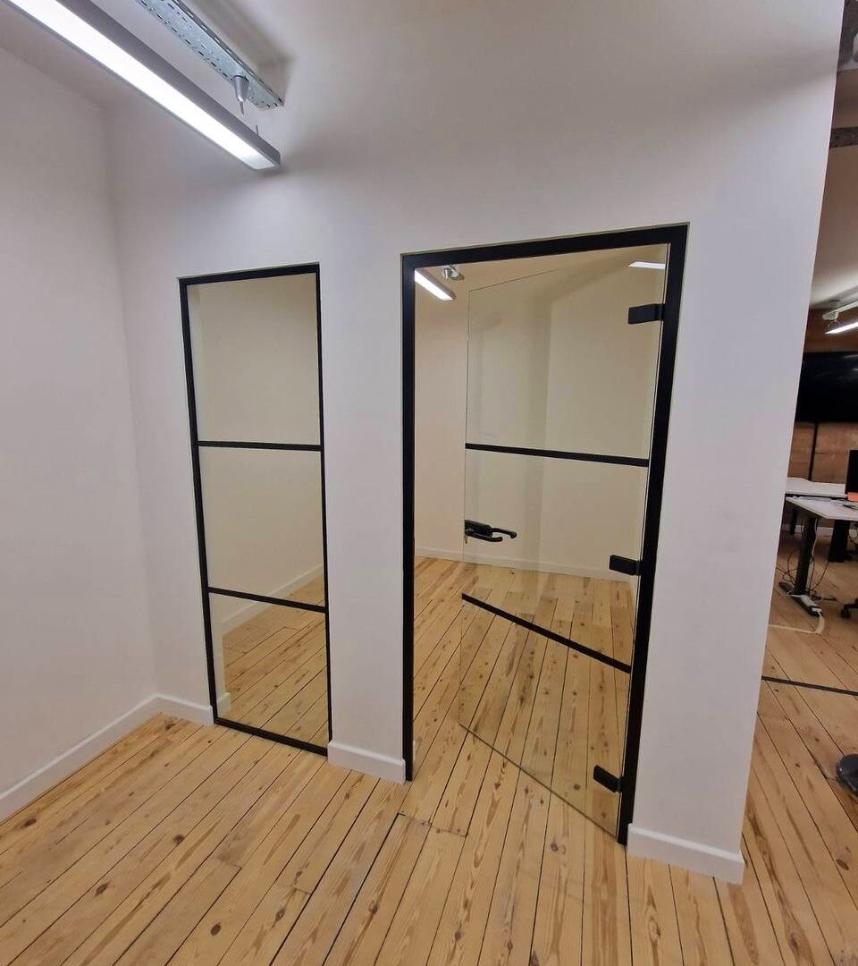 Work examples Black framed partition-Photo №48 Work examples Black framed partition-Photo №48