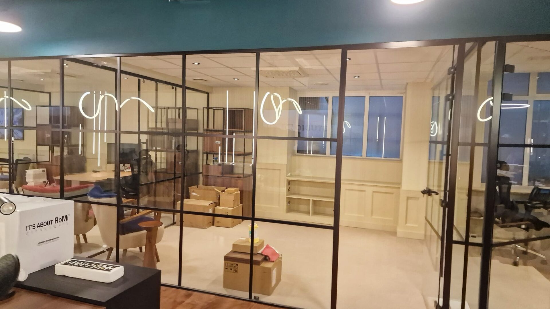 Work examples Black framed partition-Photo №59 Work examples Black framed partition-Photo №59