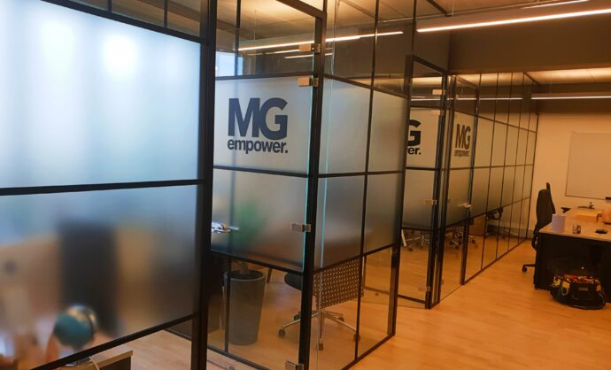 Aluminium Frame Glass Partition-Photo №59