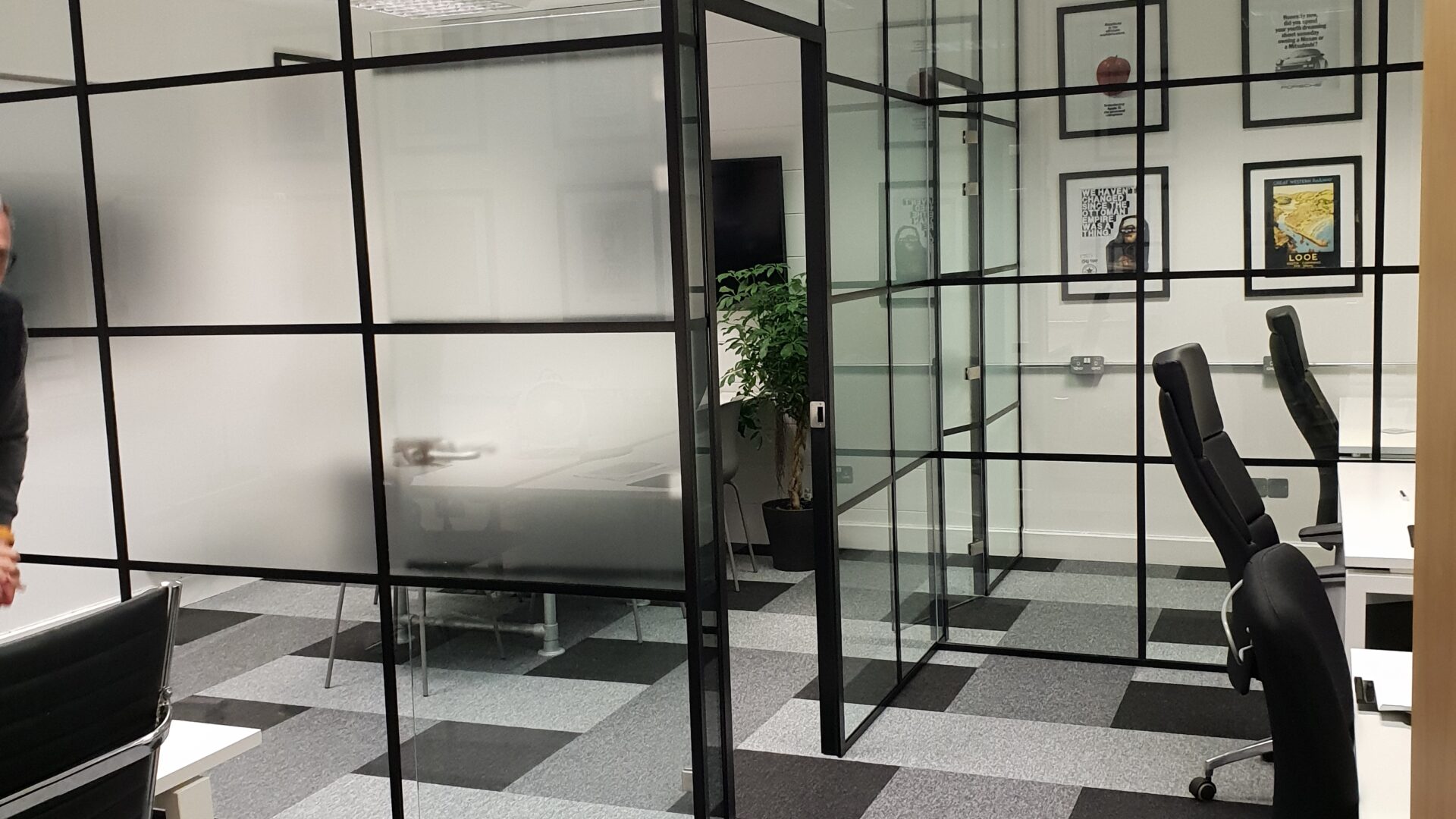 Work examples Framed Glass Partition-Photo №121 Work examples Framed Glass Partition-Photo №121