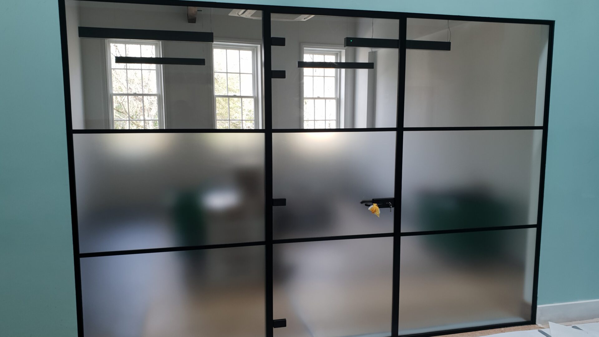 Work examples Single Glazed Partition-Photo №51 Work examples Single Glazed Partition-Photo №51