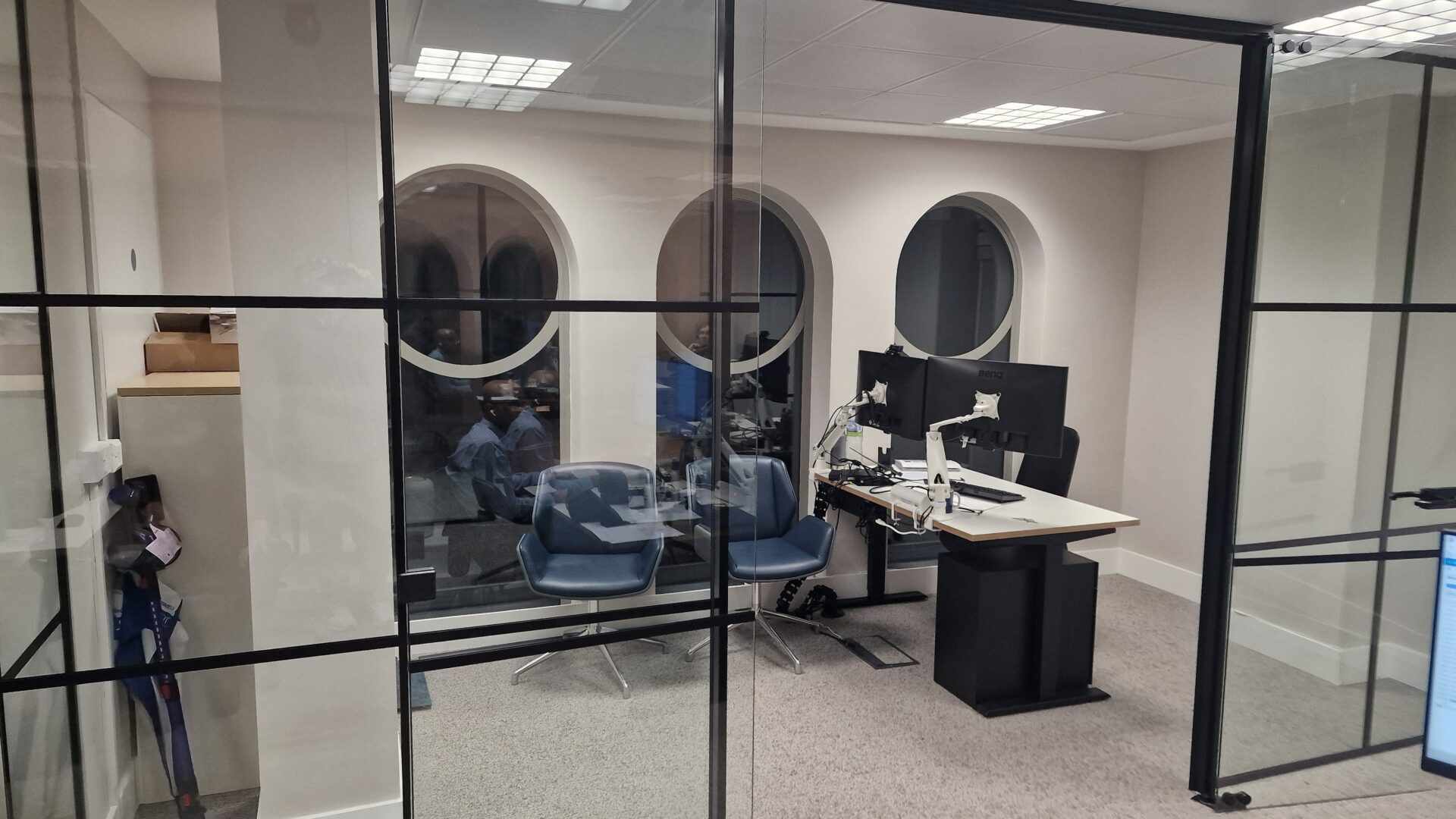 Work examples Black framed partition-Photo №86 Work examples Black framed partition-Photo №86