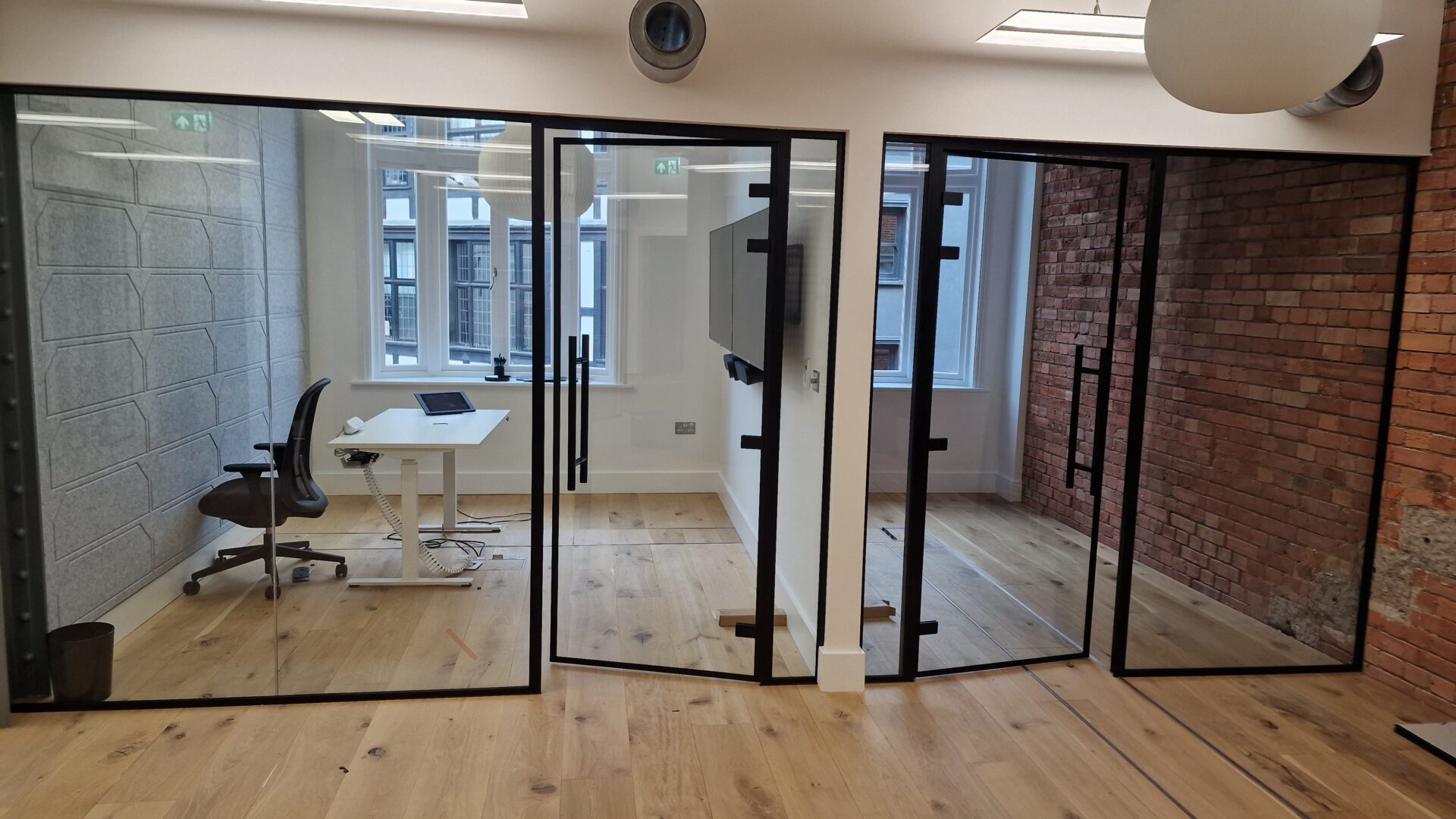 Work examples Framed Glass Partition-Photo №103 Work examples Framed Glass Partition-Photo №103