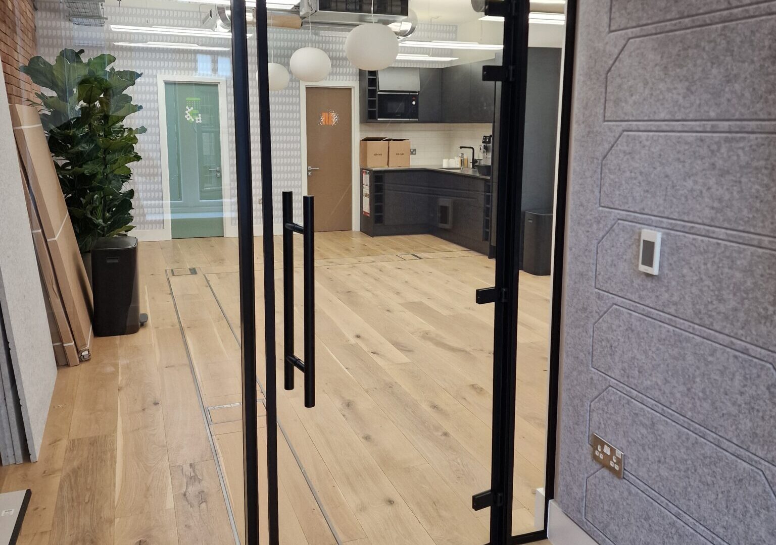 Work examples Framed Glass Partition-Photo №102 Work examples Framed Glass Partition-Photo №102