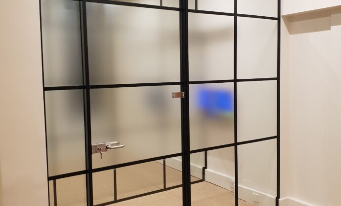 Acoustic glass partition-Photo №23