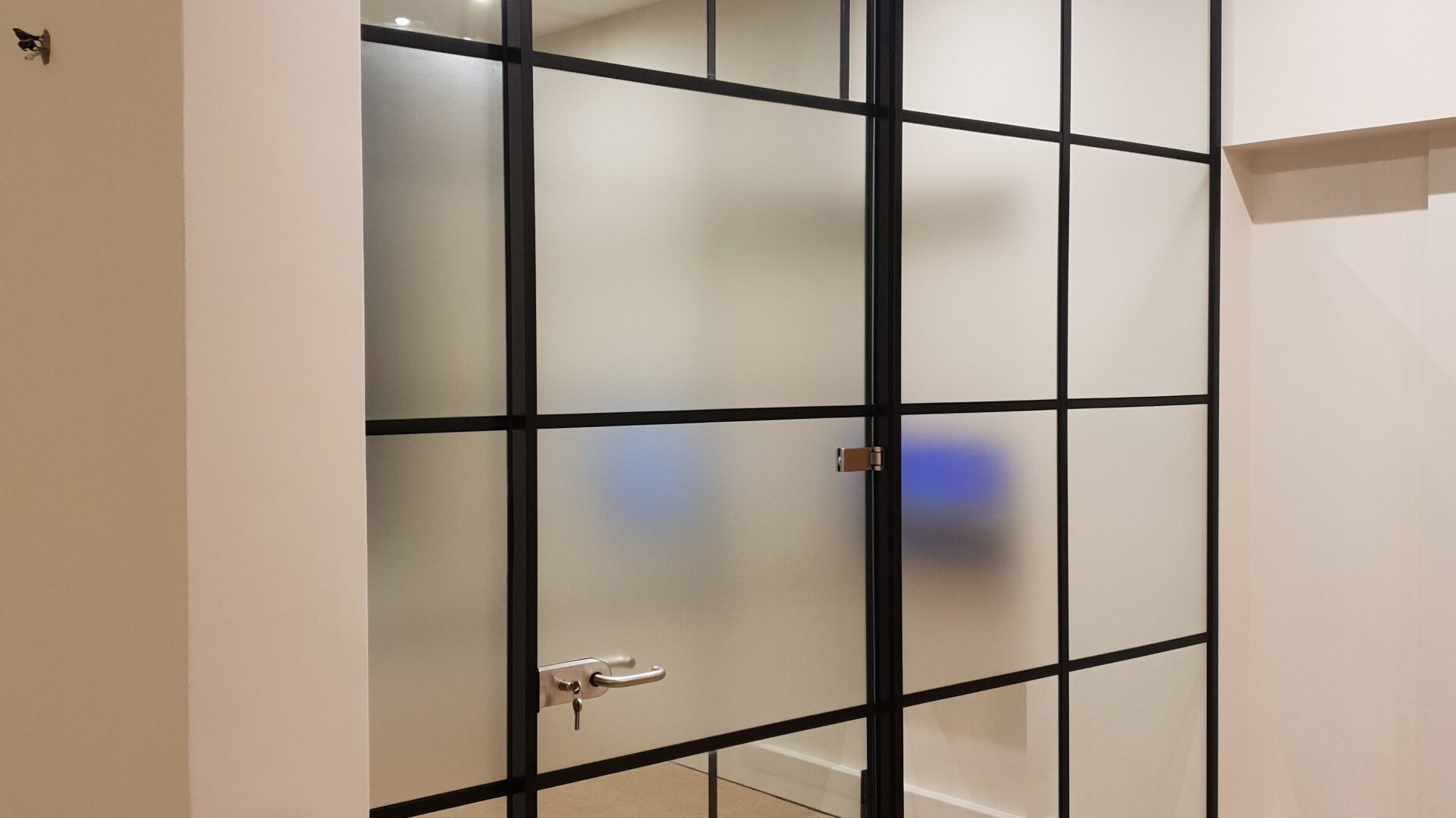 Work examples Single Glazed Partition-Photo №43 Work examples Single Glazed Partition-Photo №43