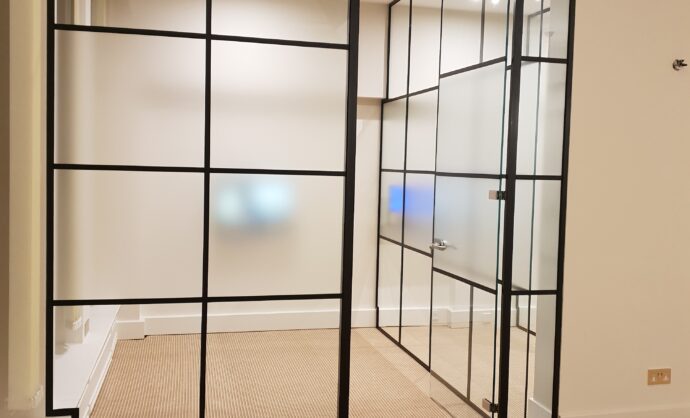 Acoustic glass partition-Photo №27