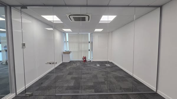 Tempered glass partition