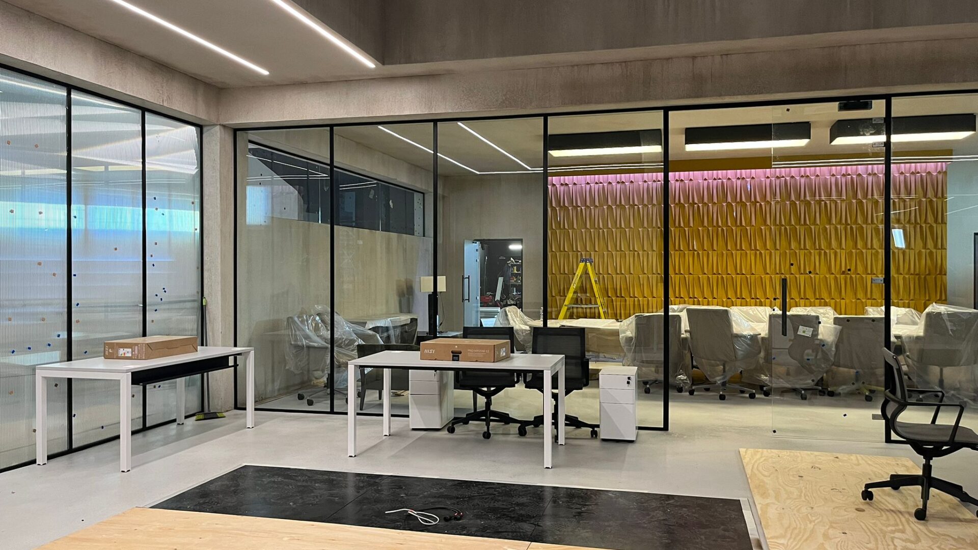 Work examples Black framed partition-Photo №109 Work examples Black framed partition-Photo №109