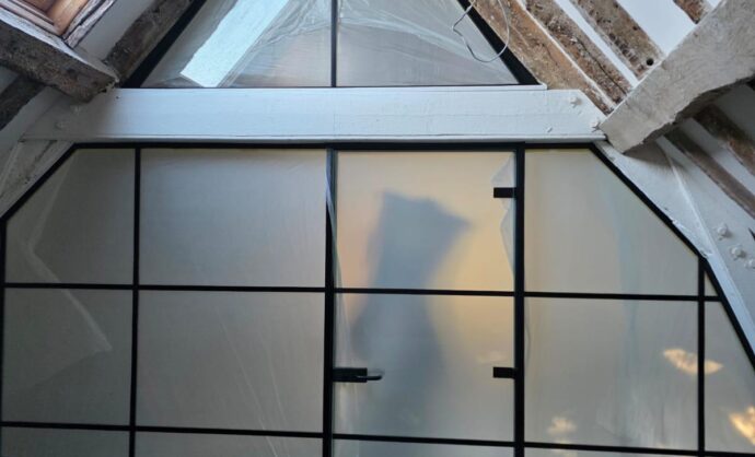 Industrial Style Black Framed Partition-Photo №60