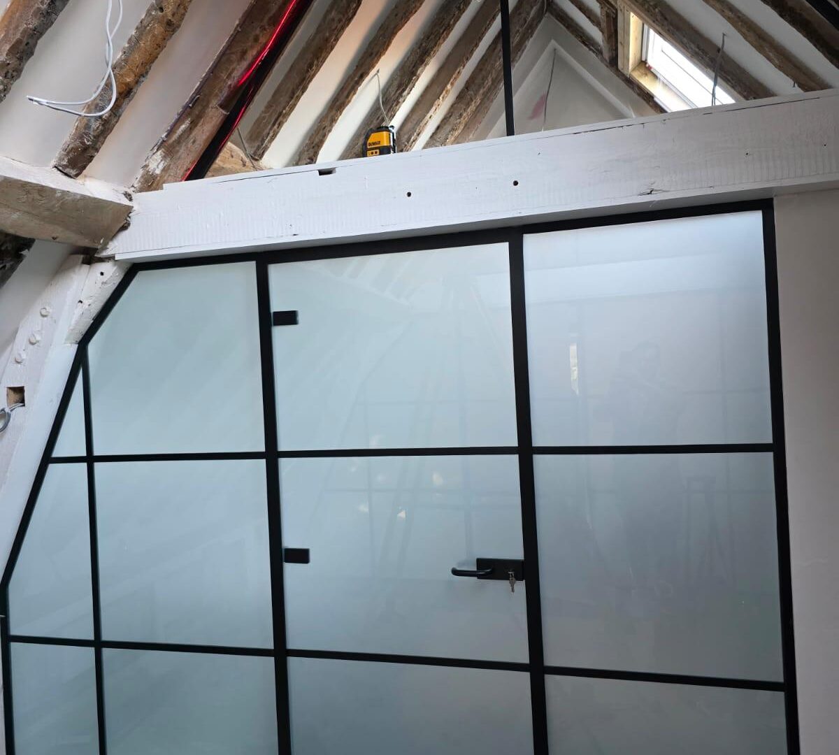 Work examples Black framed partition-Photo №102 Work examples Black framed partition-Photo №102