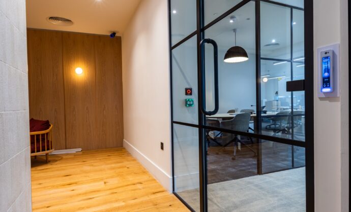 Industrial Style Black Framed Partition-Photo №91