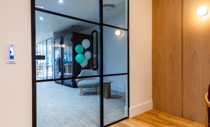 Industrial Style Black Framed Partition-Photo №89