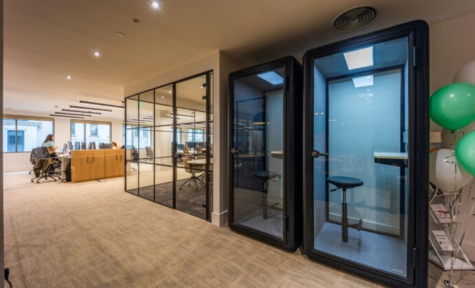 Industrial Style Black Framed Partition-Photo №14