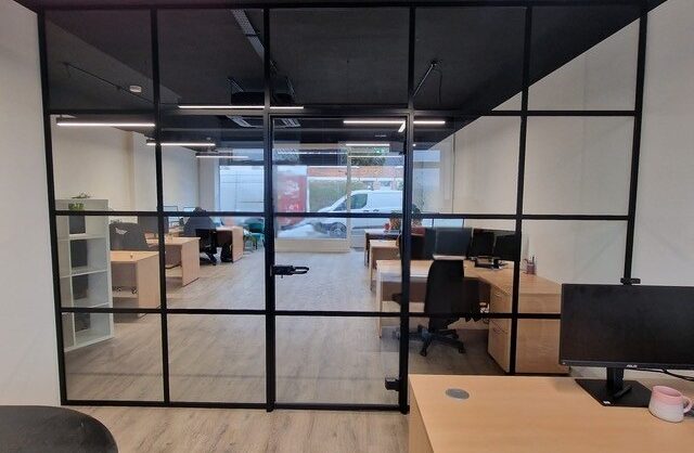 Industrial Style Black Framed Partition-Photo №76