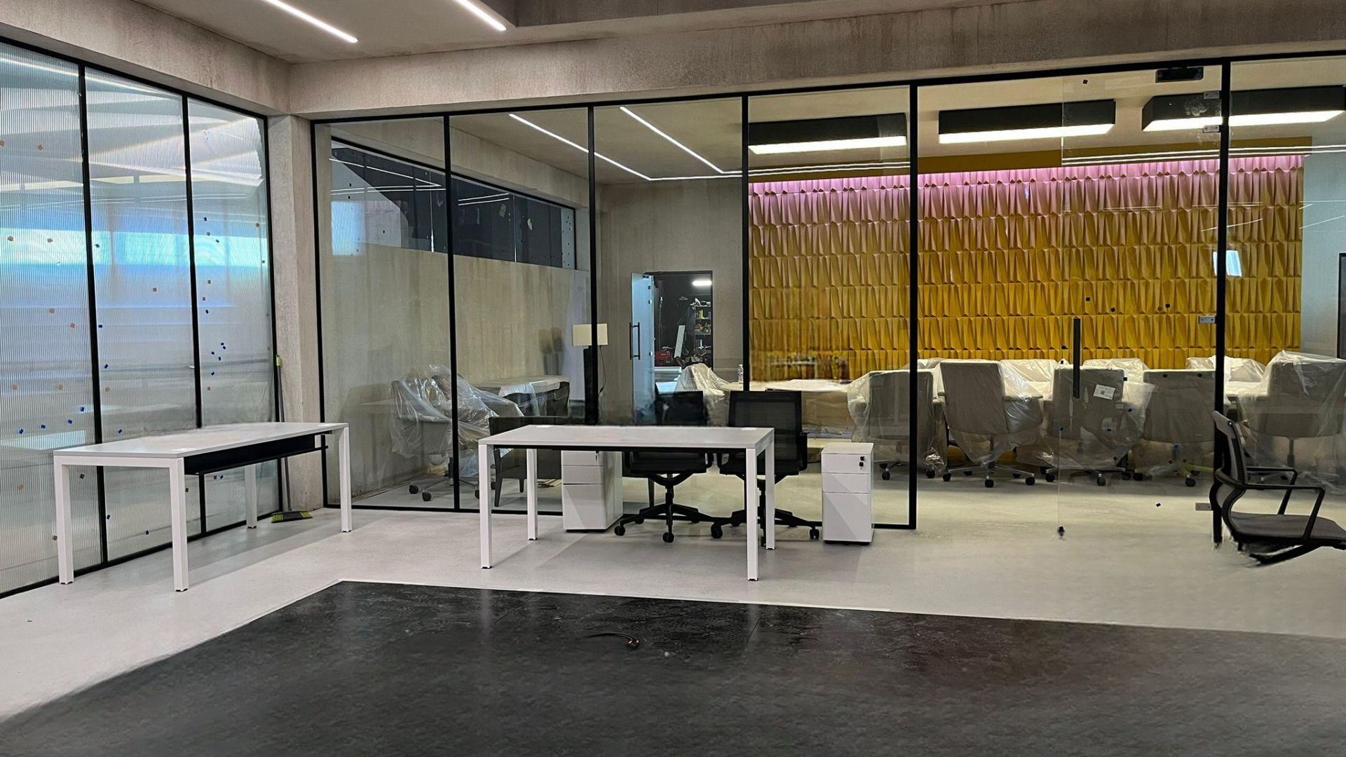 f4305ead-9c73-4b5e-5a0d-80e352868166