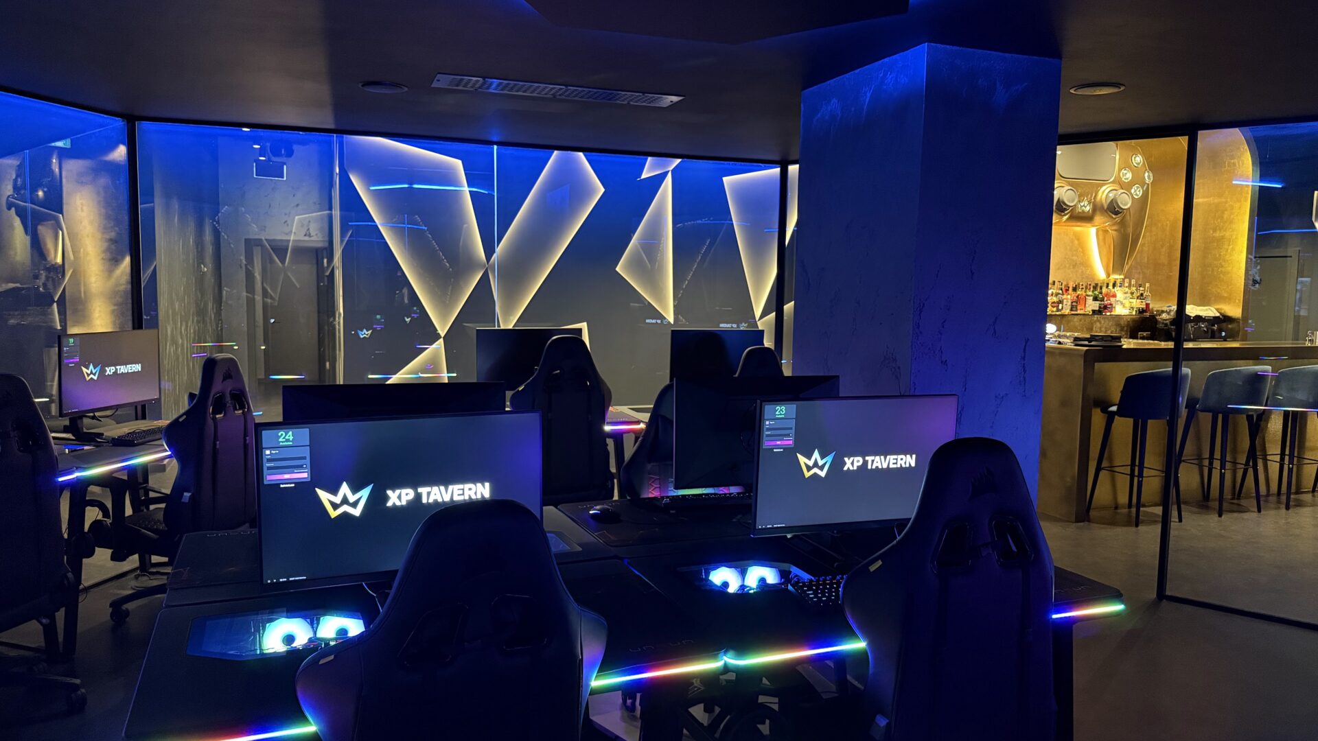 Black framed - Kova partitions